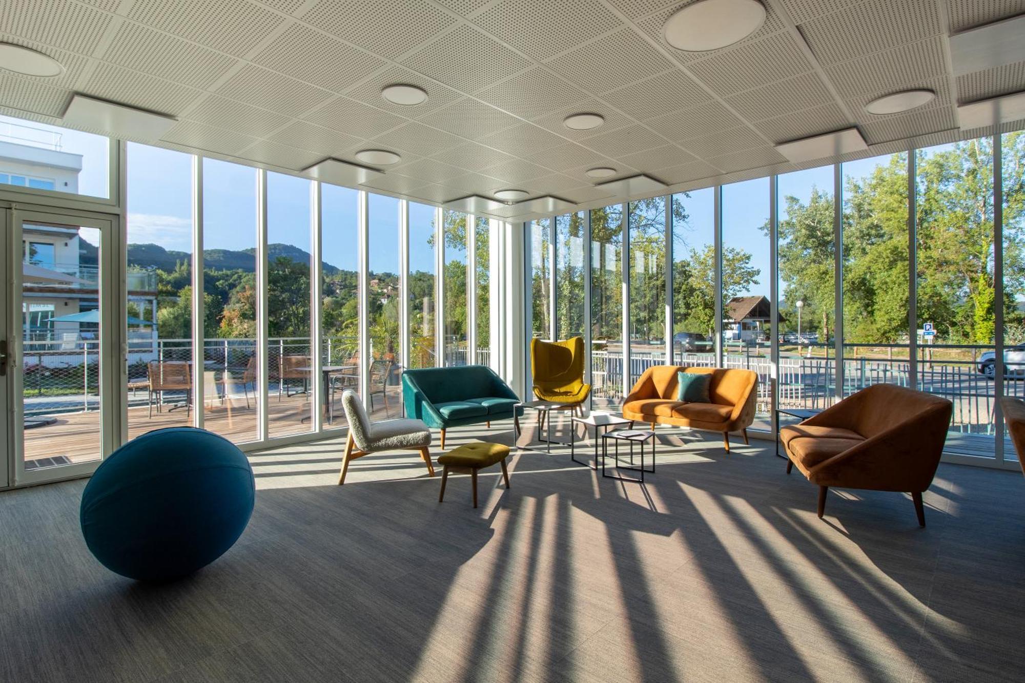 Shana Hotel & Residence 샤나 외부 사진