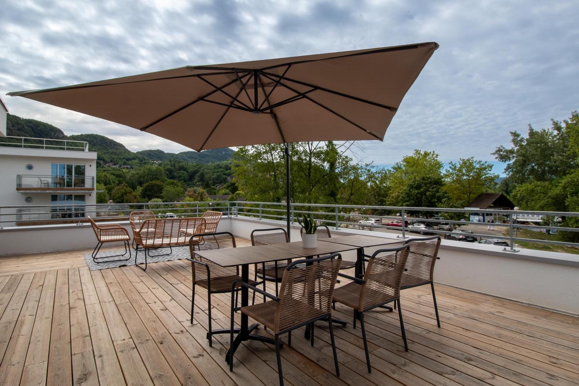 Shana Hotel & Residence 샤나 외부 사진
